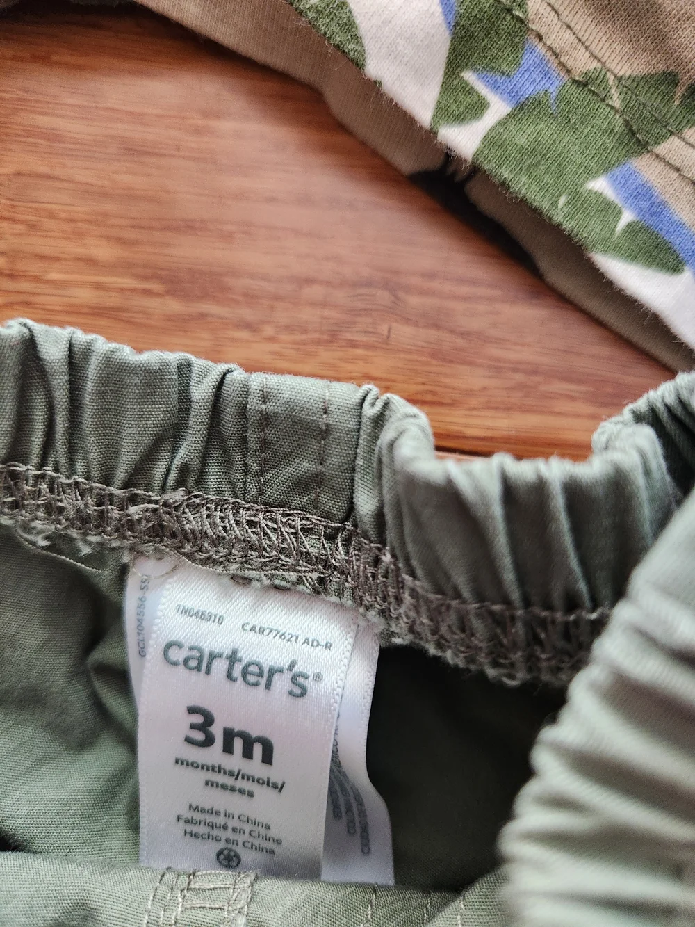 Lot Of 4 Carter's Baby Boys Dinosaur Short Sleeve Bodysuits Shorts, 0-3 Months - Picture 4 of 8